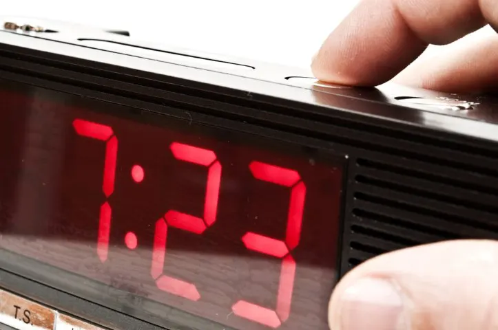 Clock Radio Test 2023 → De 3 Bedste Clock Radioer