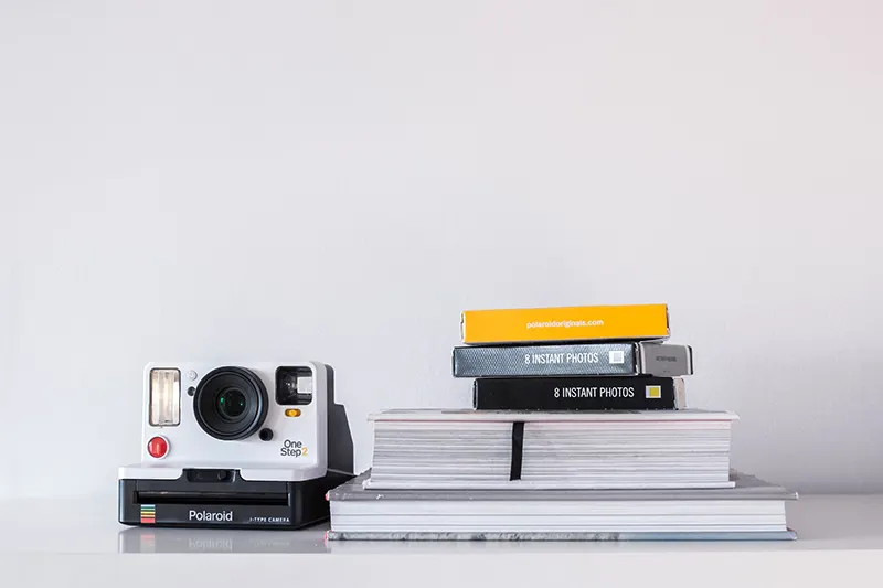Polaroid Kamera Test 2023 → De 7 Bedste Polaroid Kameraer