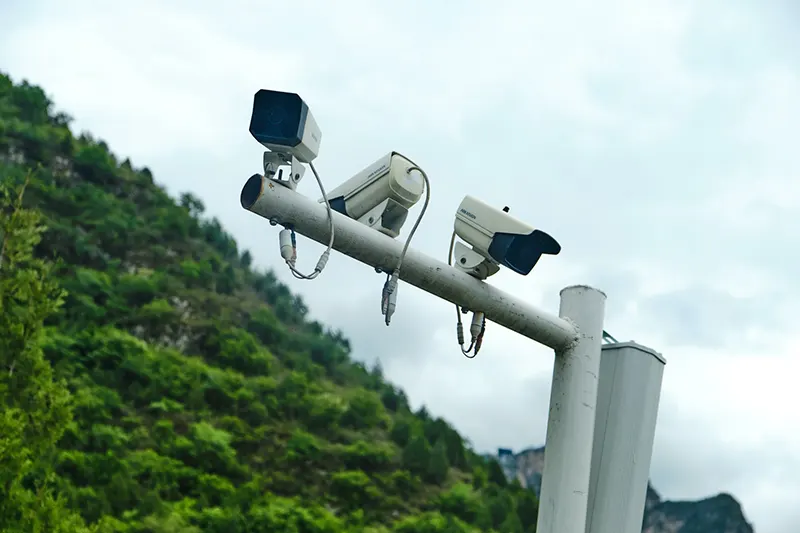 Overvågningskamera Bedst i Test 2023 → De 13 Bedste Overvågningskameraer
