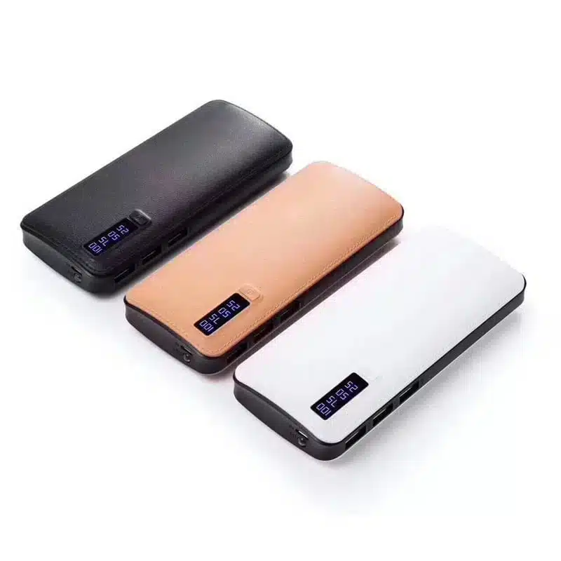 Powerbank med 10.000 mAh i læderlook