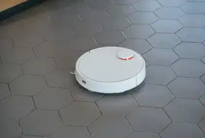 Kan en robotstøvsuger køre over dørtrin